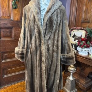 Vintage Sheared Raccoon 3/4 Length Fur Coat